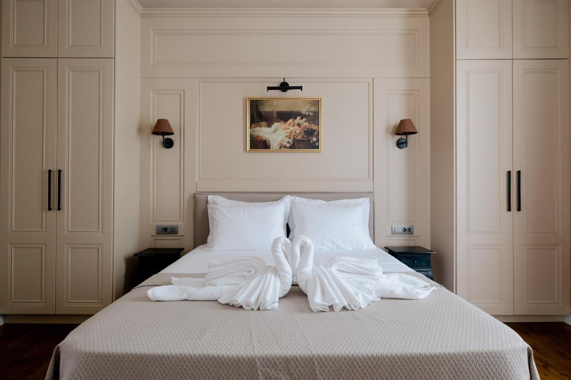 Rhodes City Victoria Mansion A Luxurious Neoclassical Experience מראה חיצוני תמונה