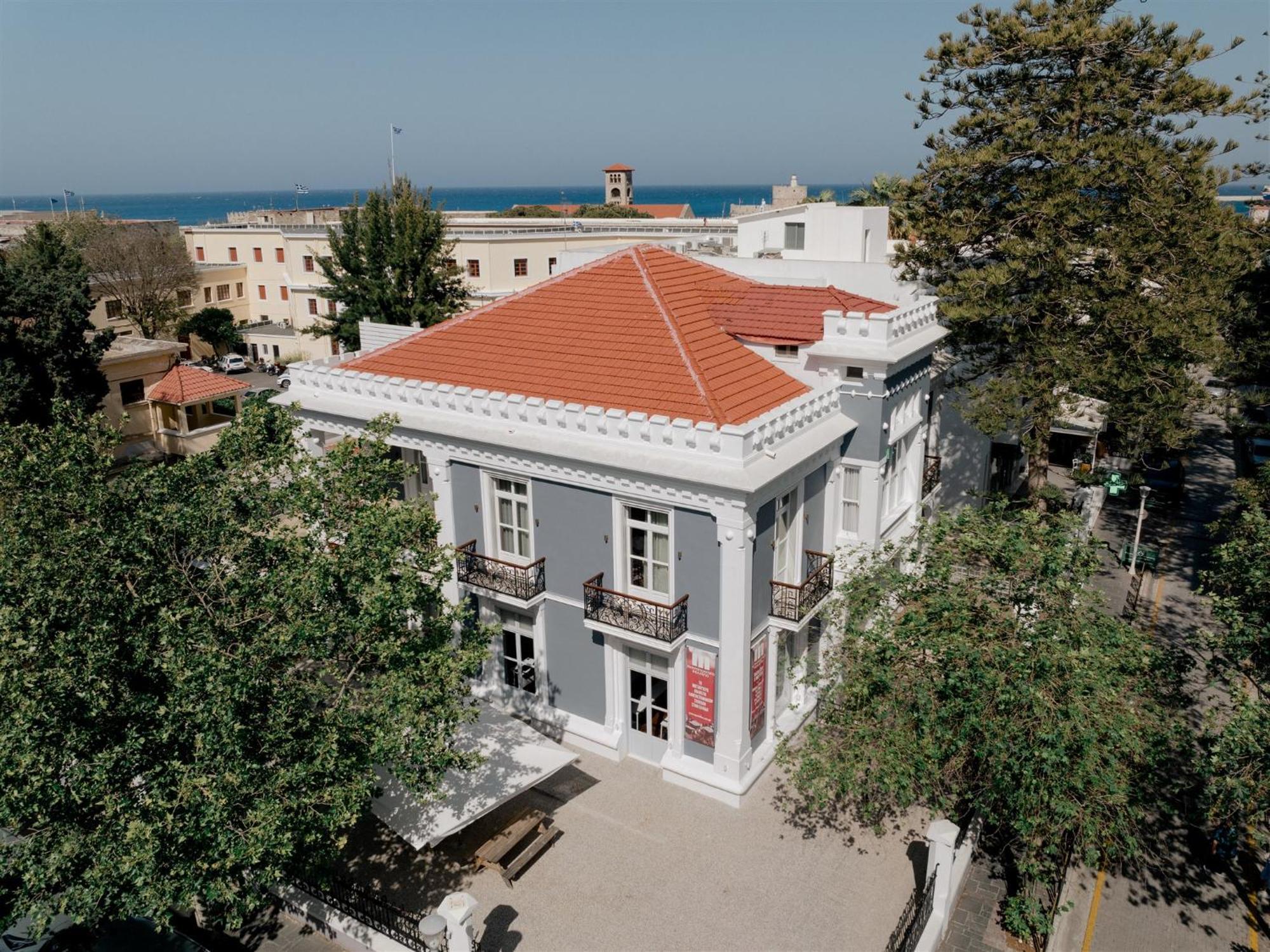 Rhodes City Victoria Mansion A Luxurious Neoclassical Experience מראה חיצוני תמונה
