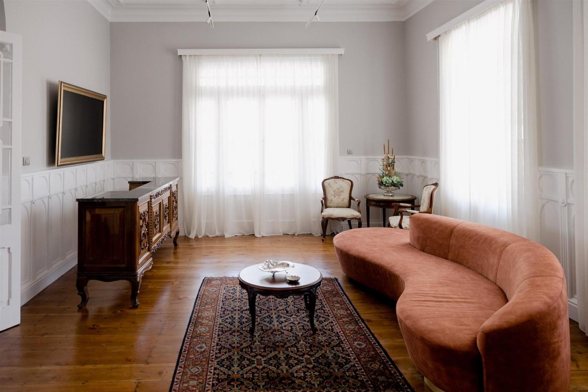 Rhodes City Victoria Mansion A Luxurious Neoclassical Experience מראה חיצוני תמונה